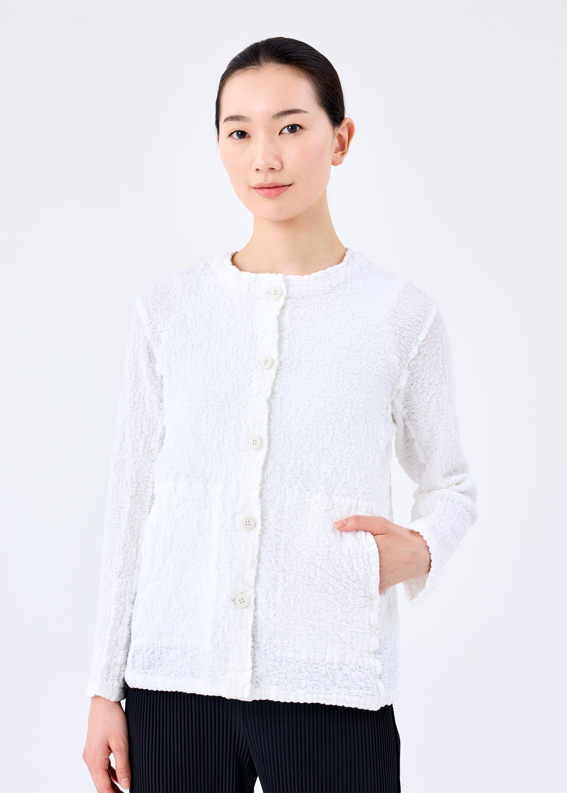 CAULIFLOWER – ISSEY MIYAKE ONLINE STORE