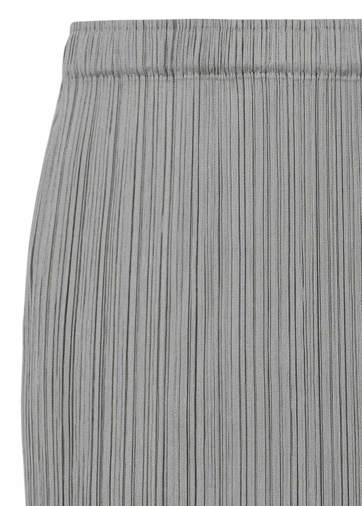 BASICS – ISSEY MIYAKE ONLINE STORE