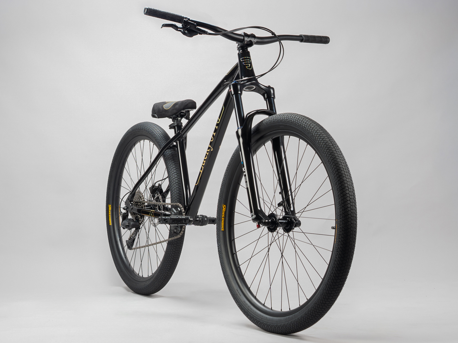 Lucky 6 PRO Black street terrain bike STB