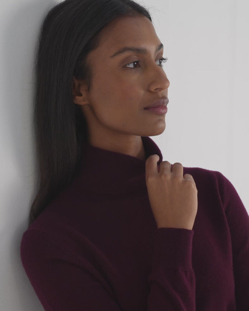 Women's Turtle Neck Cashmere Sweater Bordeaux Red | N.Peal