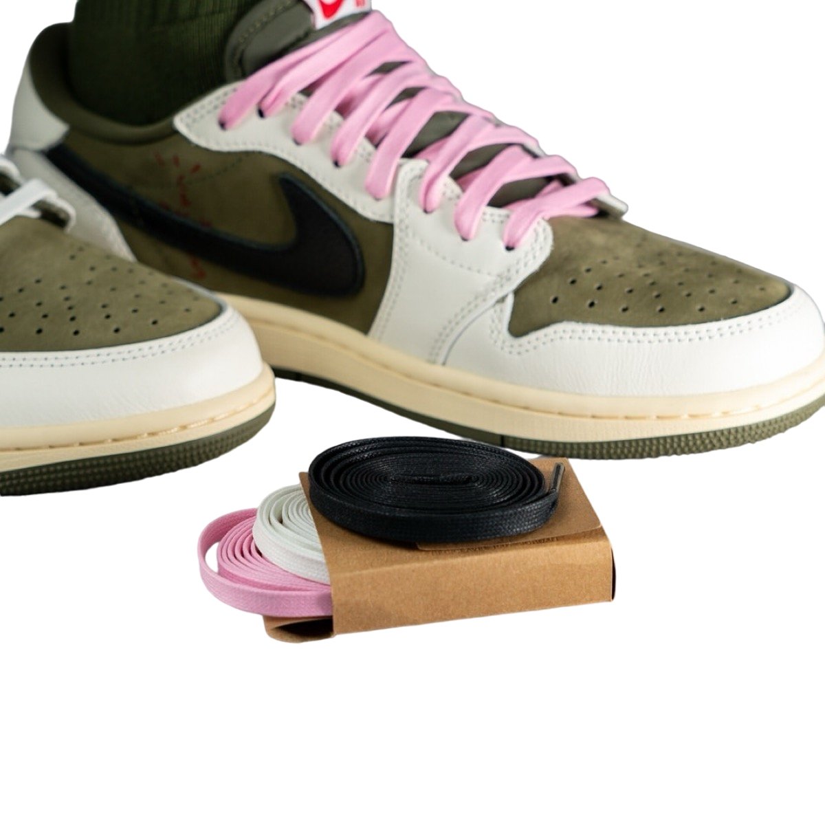 Travis Scott × Nike Air Jordan 1 Low OG SP Reverse Olive