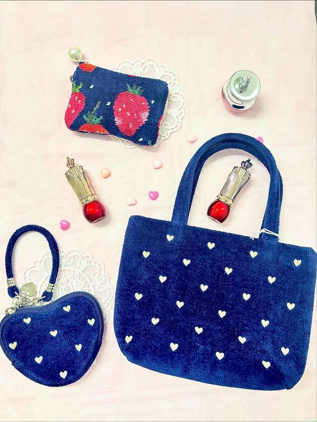 ハッケヨイ 転写ポーチS L/HAK-257290(ライトブルー): LOVERARY BY
