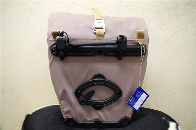 BROOKS / SUFFOLK REAR PANNIER | VelostyleTICKET