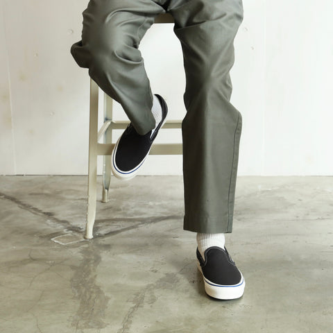 Slip-On 48 Deck Dx - BLACK | WAGON | For our field life
