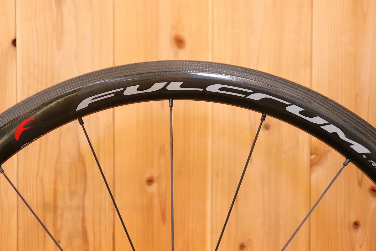 フルクラム FULCRUM レーシング クアトロ カーボン RACING QUATTRO