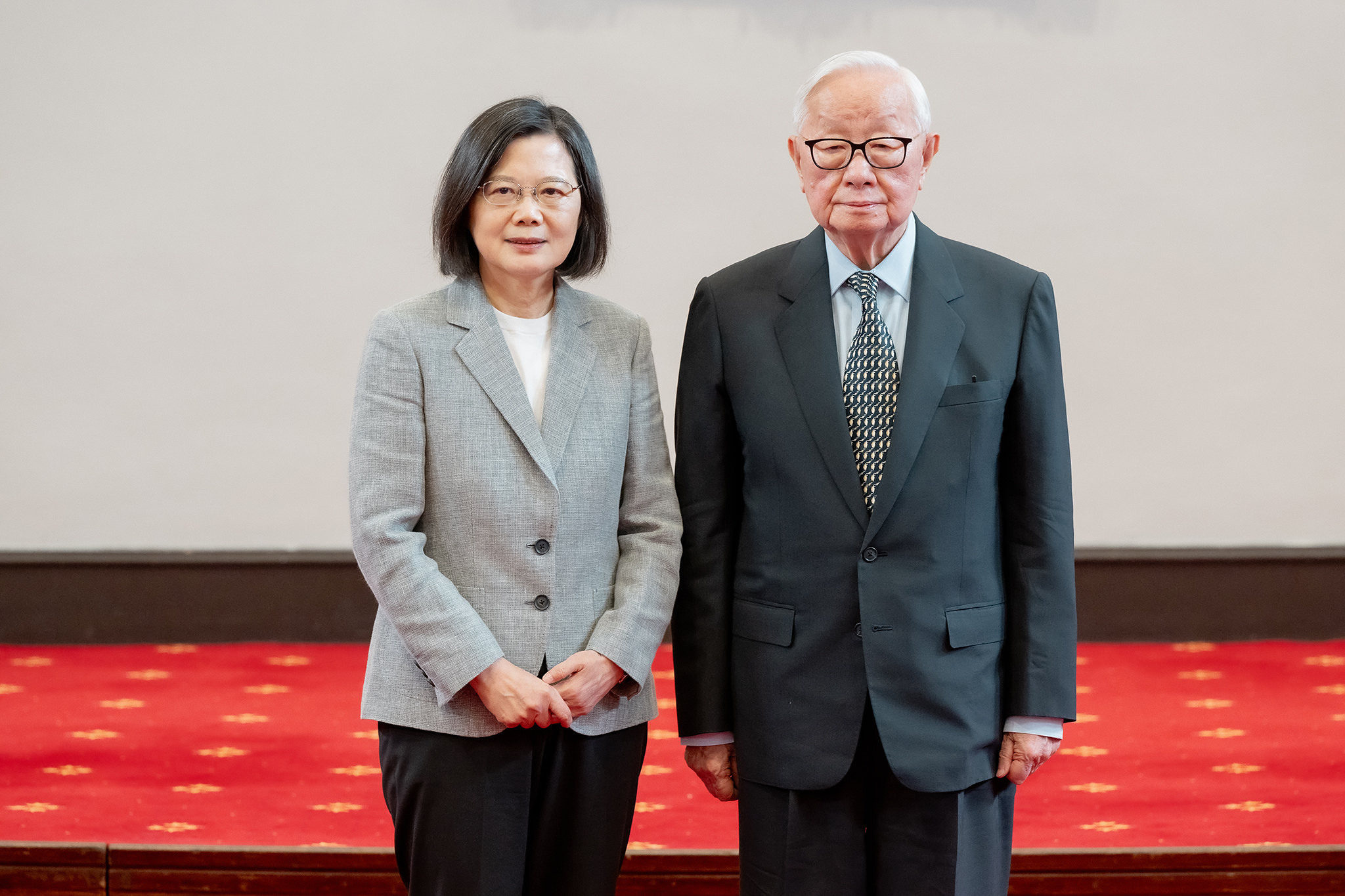 TSMCの張忠謀氏が特使としてAPEC首脳会議に、蔡・総統のメッセージを