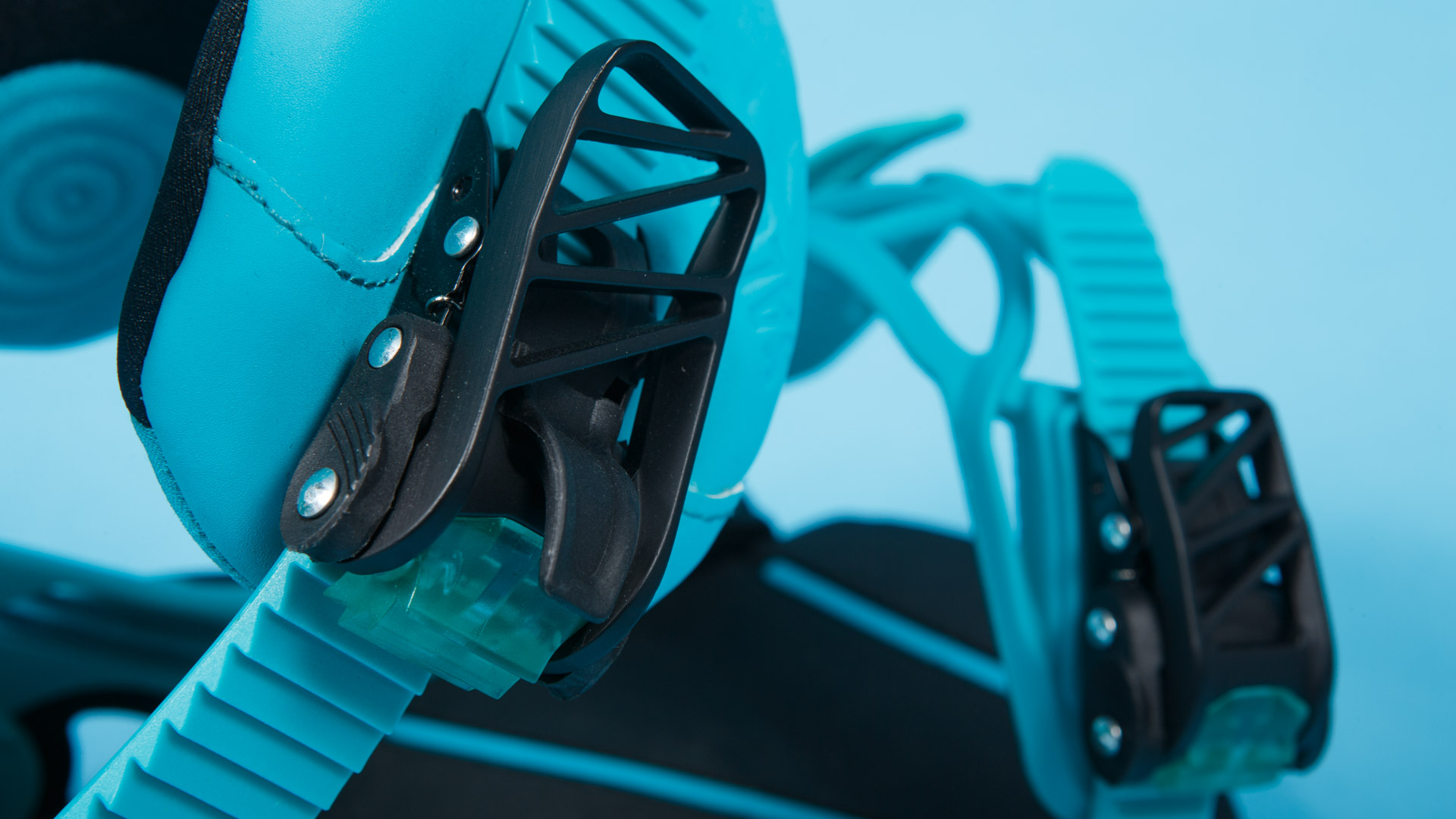 Salomon Hologram 2016-2017 Snowboard Bindings Review |