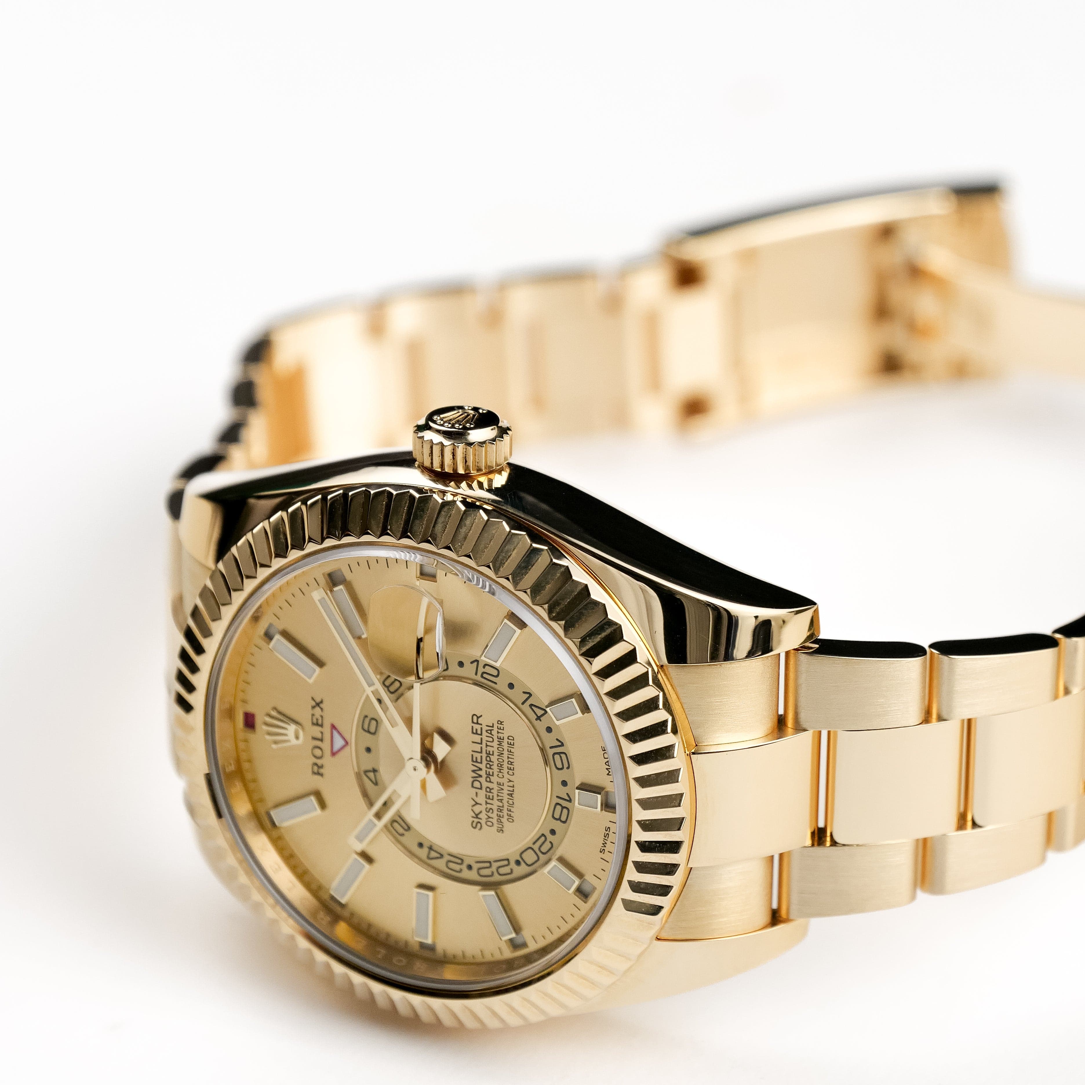 Rolex Sky-Dweller 326938 Yellow Gold Champagne Dial Oyster (2022