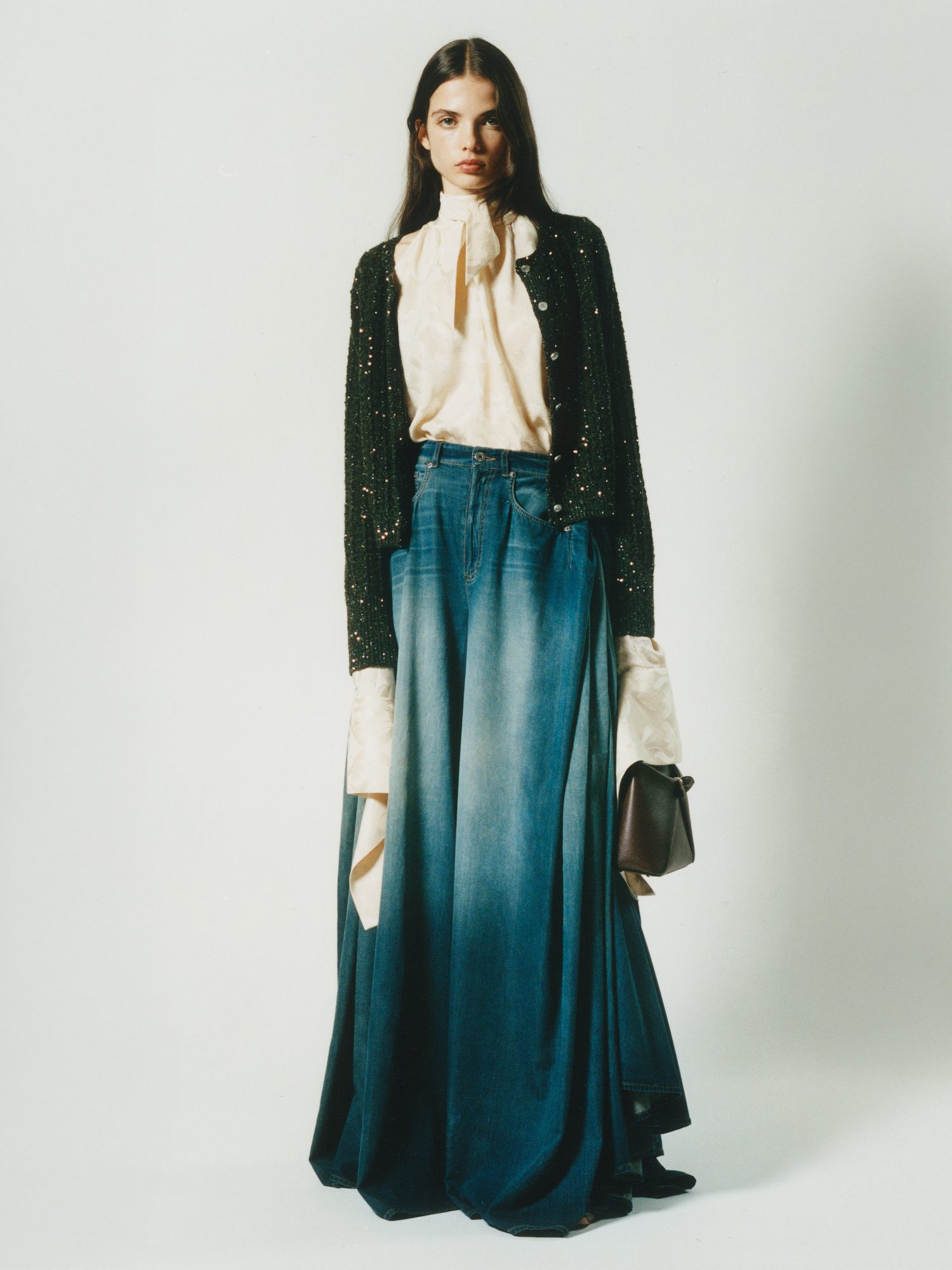 Dior Pre-Fall 2026 Ready-to-Wear Runway, Fashion Show & Collection