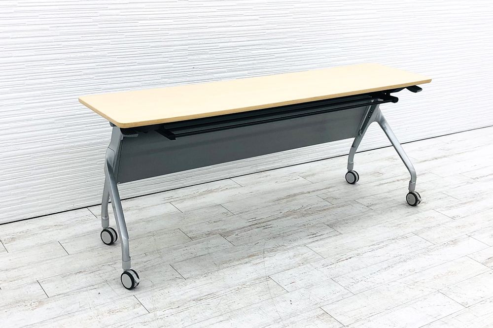 折たたみテーブル| 中古オフィス家具専門店のオフィスアイデア