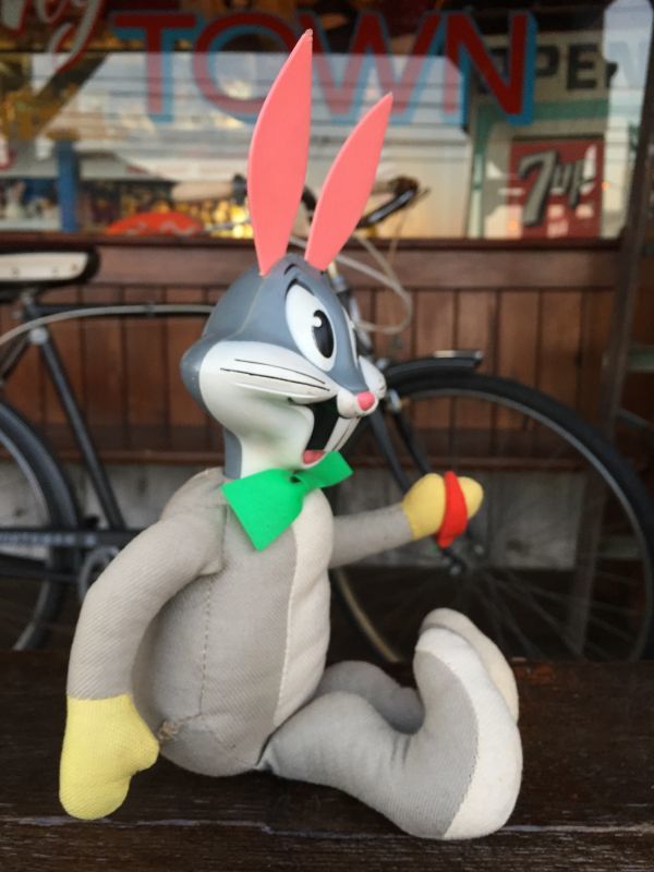 70s Vintage Bugs Bunny Pull String Talking Doll (J053) - 2000toys