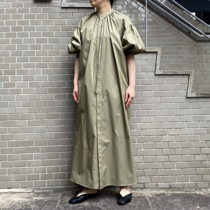 HYKE T/C GATHERED DRESS – COLDBECK ONLINE