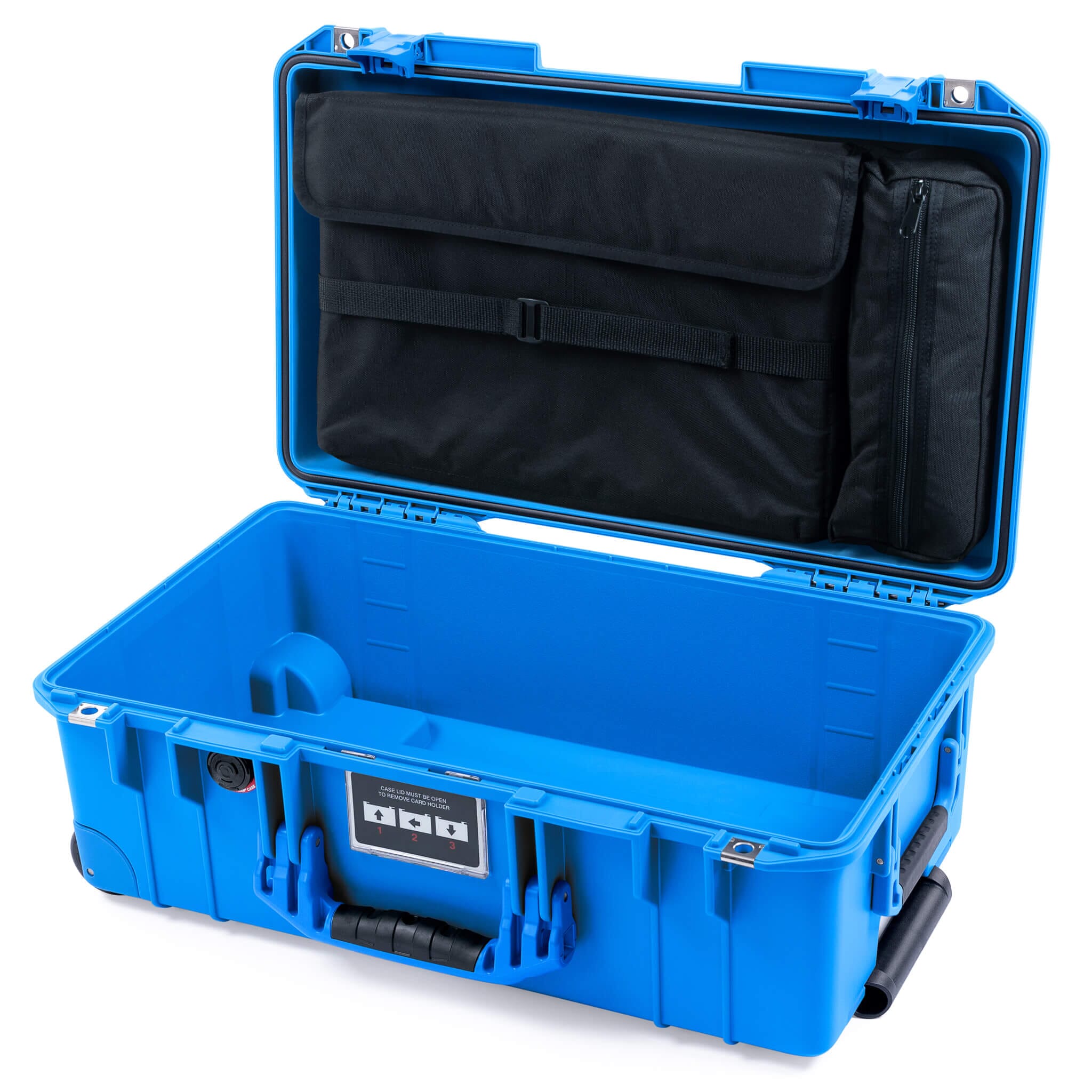 Pelican_1535_Air_Electric_Blue