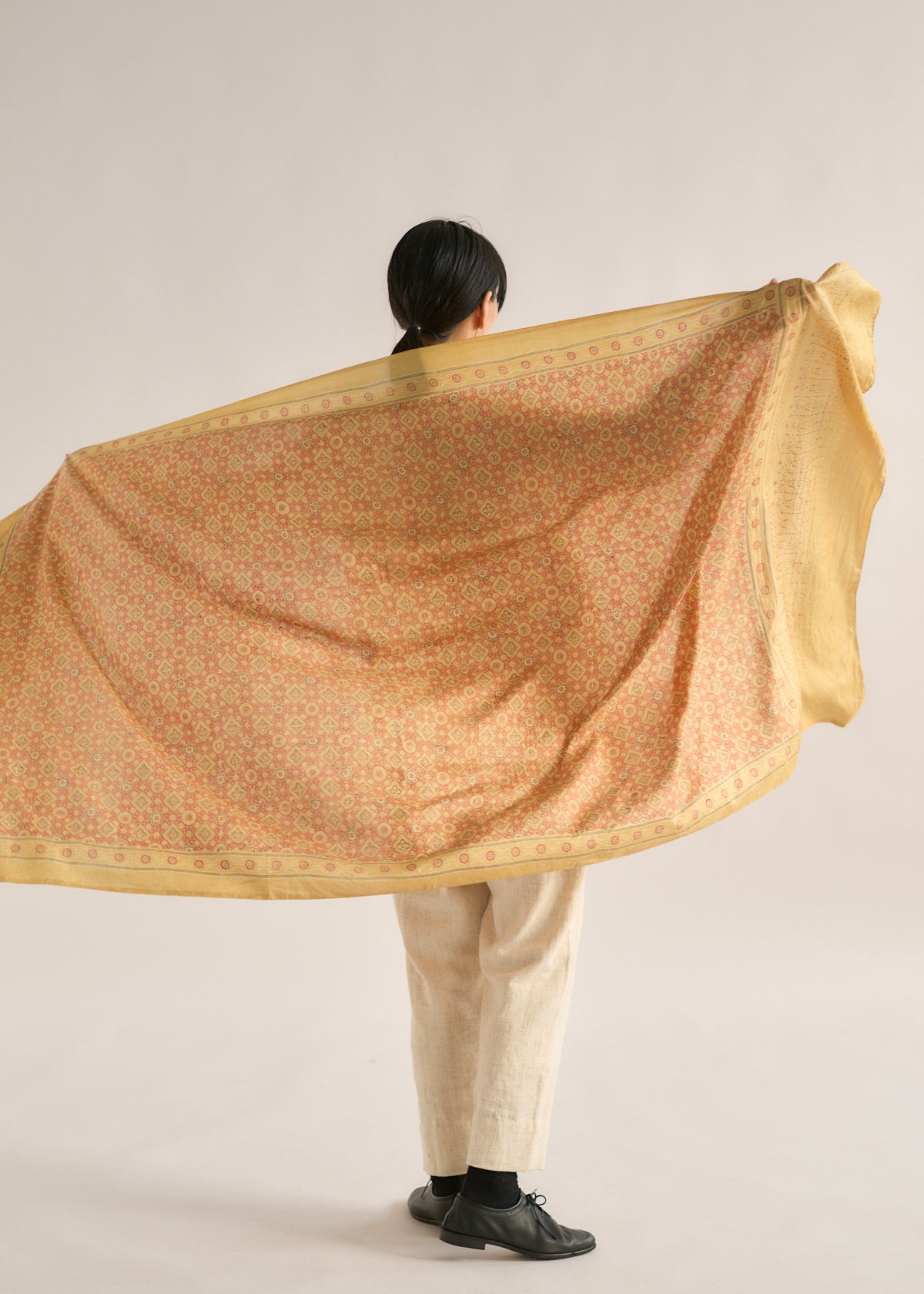 MATERIAL - SILK & SILK MIX - MULBERRY SILK – CALICO LLC