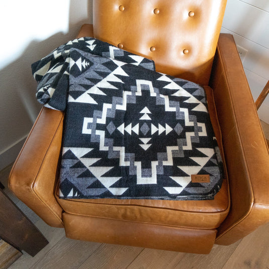 Andean Alpaca Wool Blanket - Black Chakana by Alpaca Threadz – Campmor