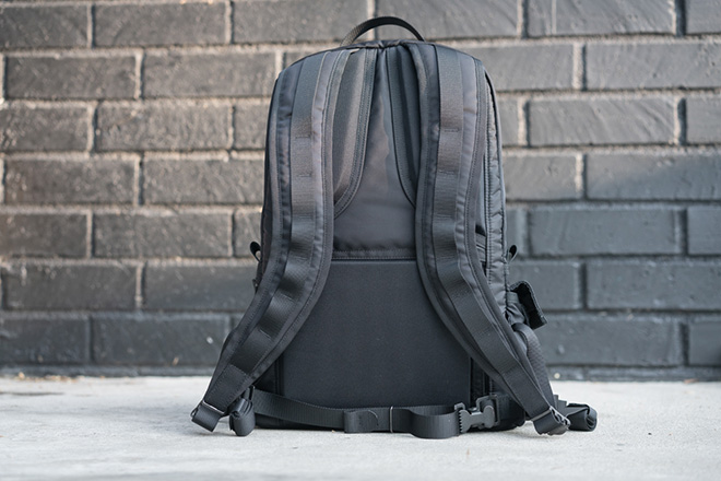 Harvest Label Flyer's 70XX Backpack Review | CARRY BETTER