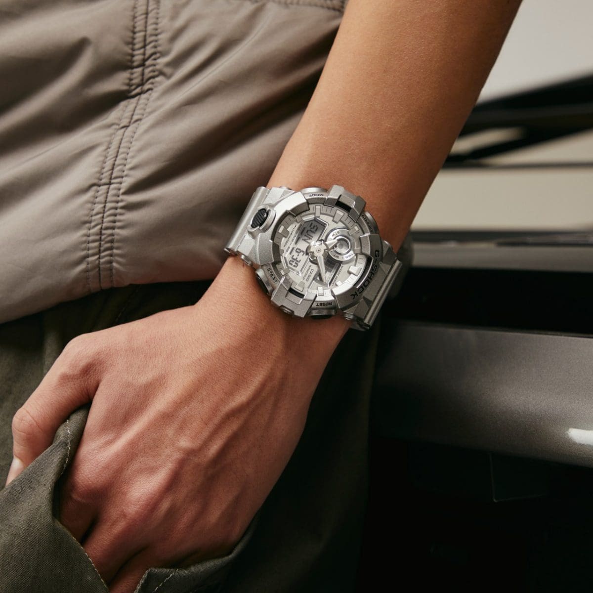 GA700FF-8A | Retro Futuristic Metallic Silver Men's Watch by G