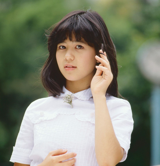 石野真子、デビュー40周年記念オールタイム“自選”ベストを6月に