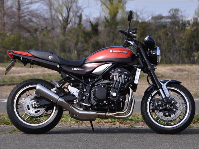 CHIC DESIGN - Z900RS ロングテールカウルキット