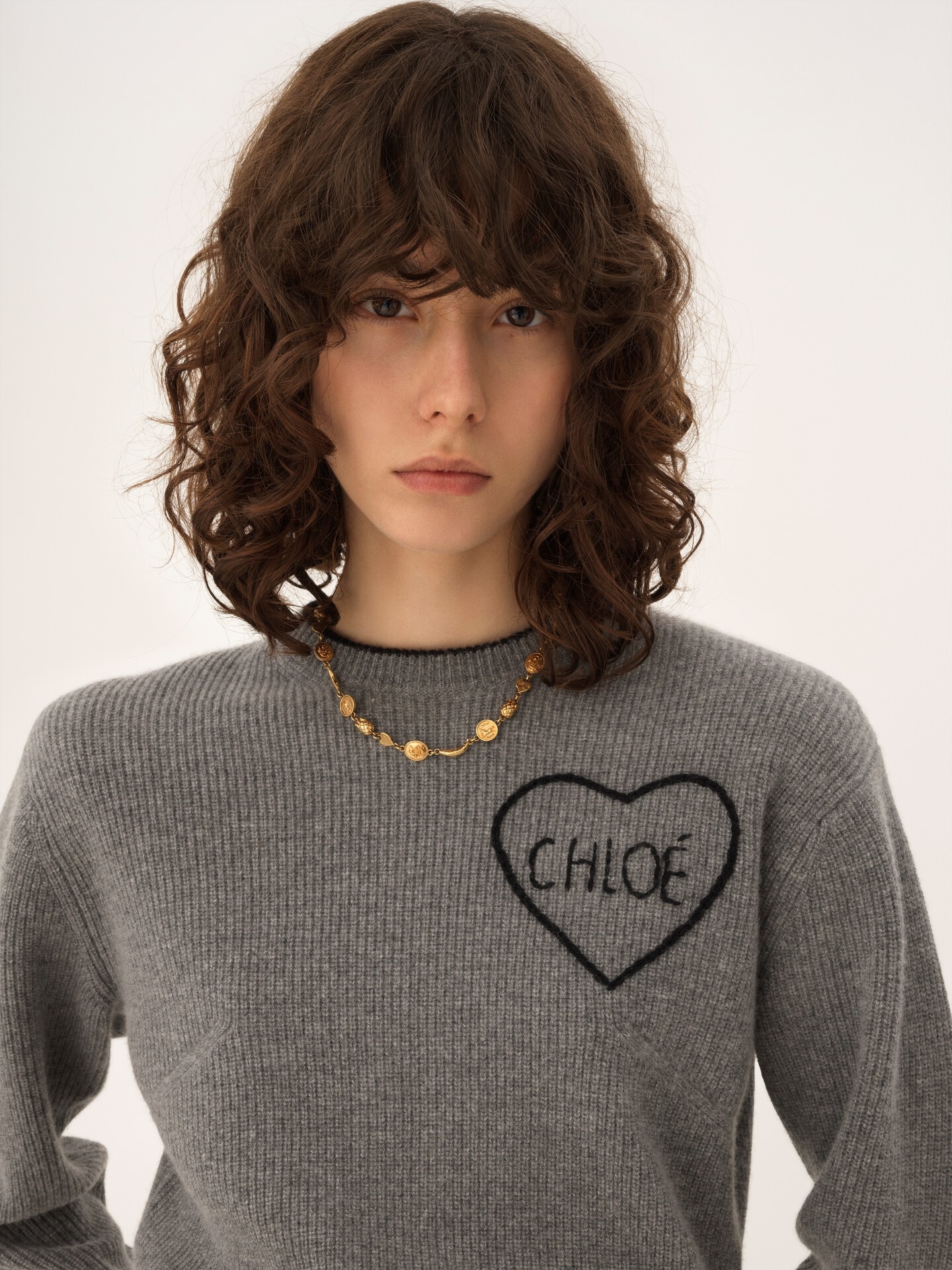 Cropped fitted logo sweater in a wool knit Grey - Chloé