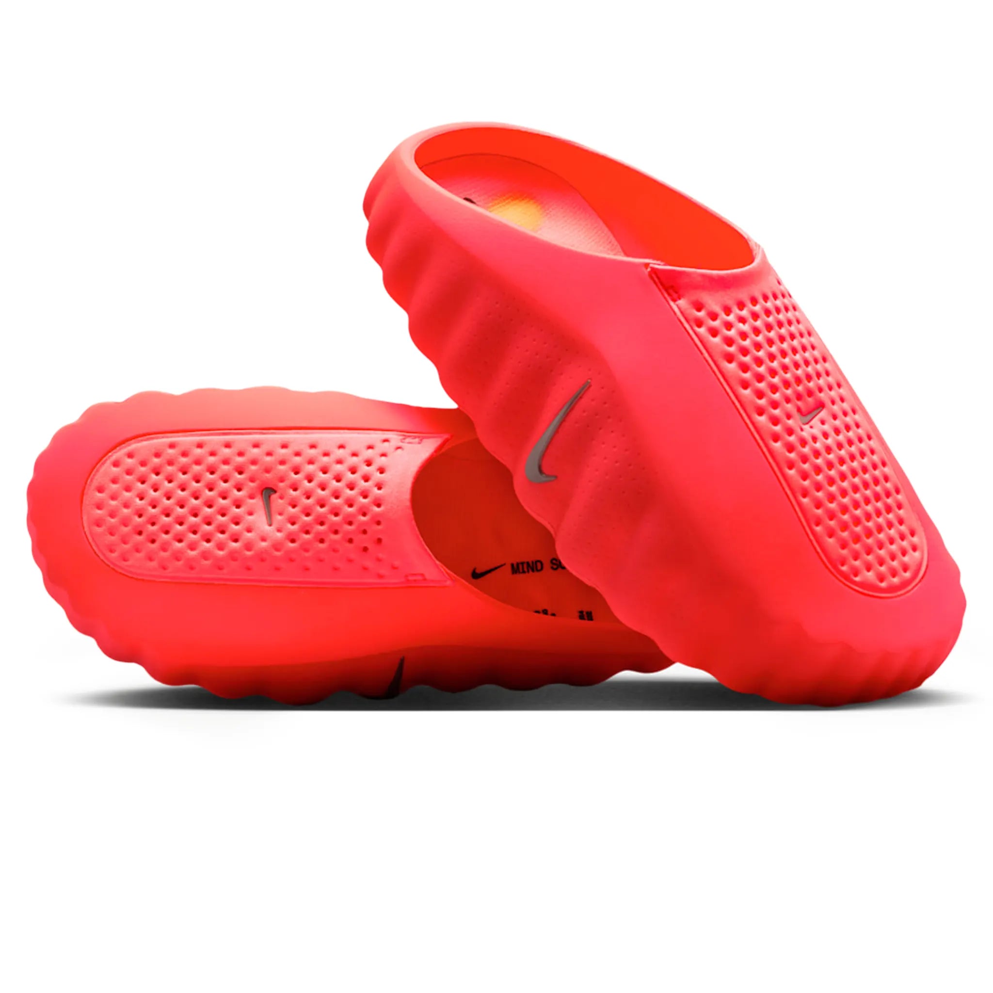 Nike Mind 001 Pregame Solar Red Mules (W) | HQ4309-600