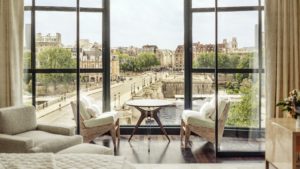 Cheval Blanc Paris ｜ 【公式】CRIL Privée & Cie. | 株式会社クリル