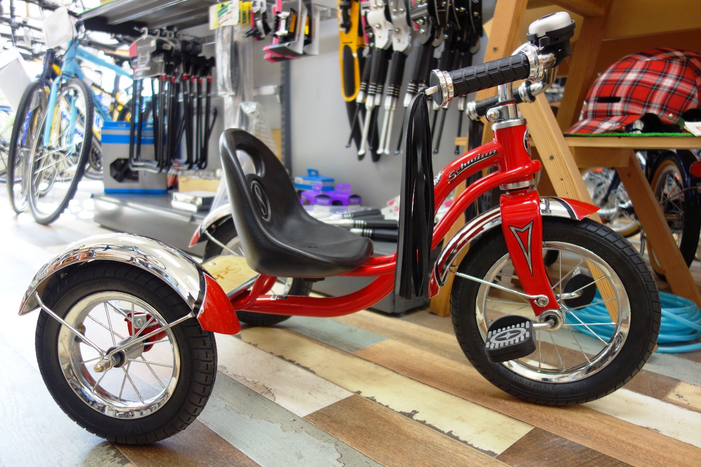 ユニークな子供用三輪車～Schwinn Roadster Trike～ - 京都の中古