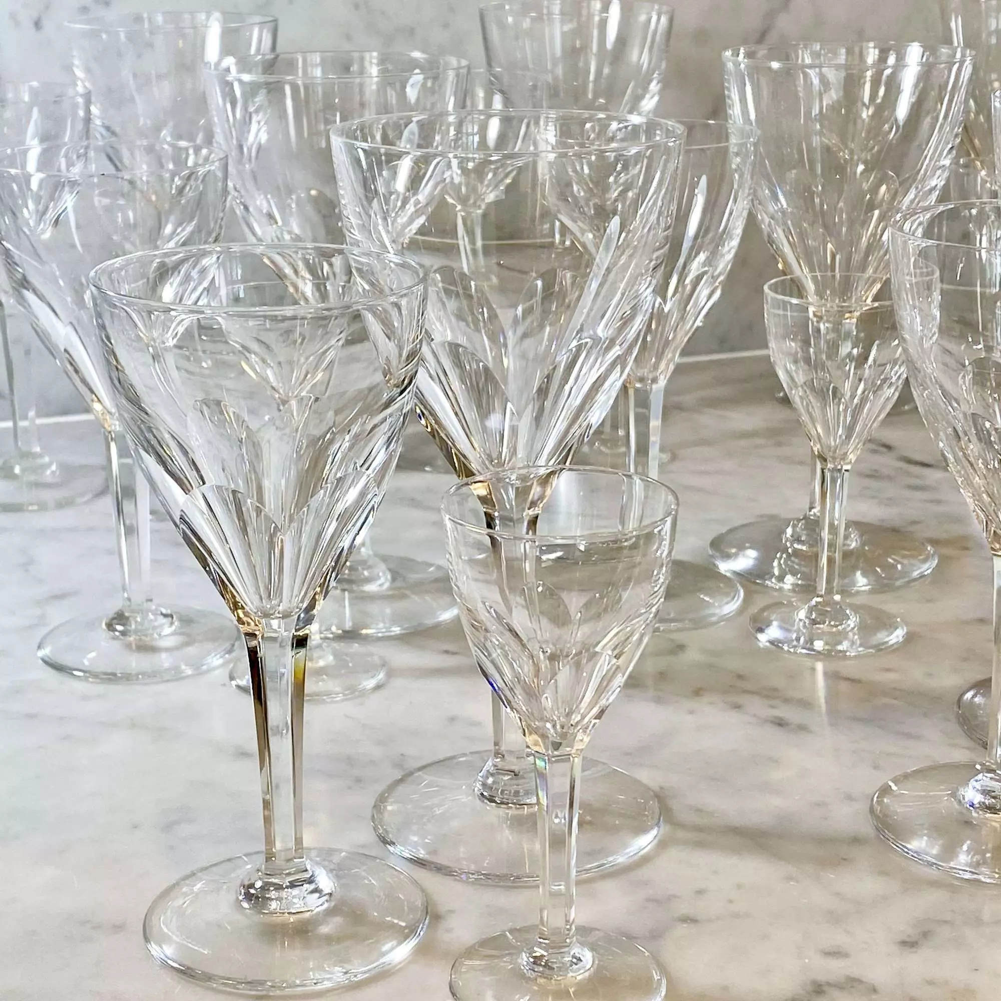 Suite of 36 Val Saint Lambert finest crystal wine glasses in