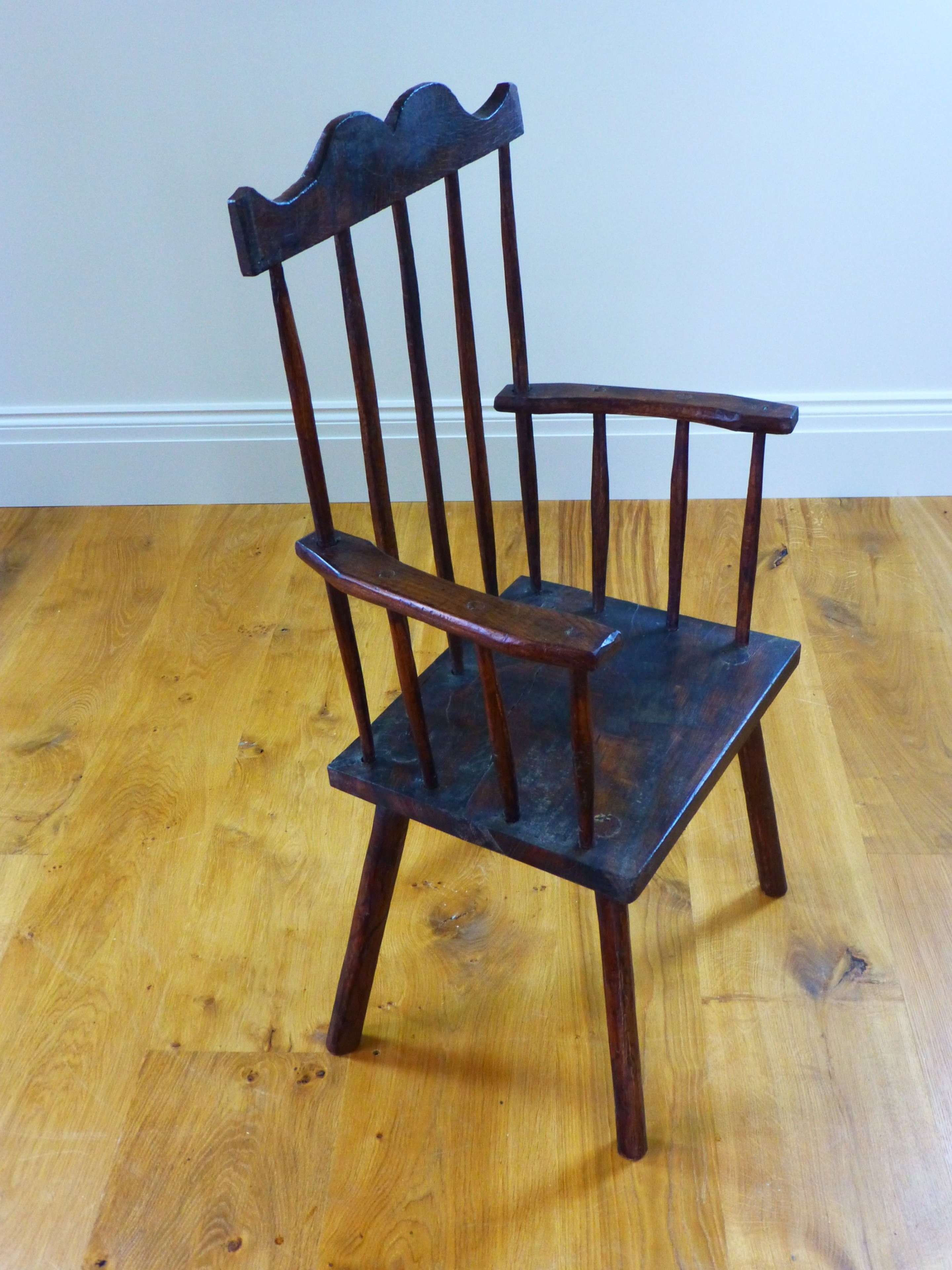 Welsh Oak Primitive Comb Back Stick Windsor Arm Antique Chair in