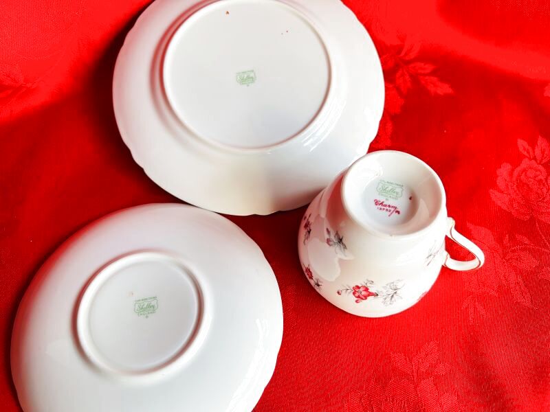 シェリー 赤い小花の5客セット - Antiques Violetta