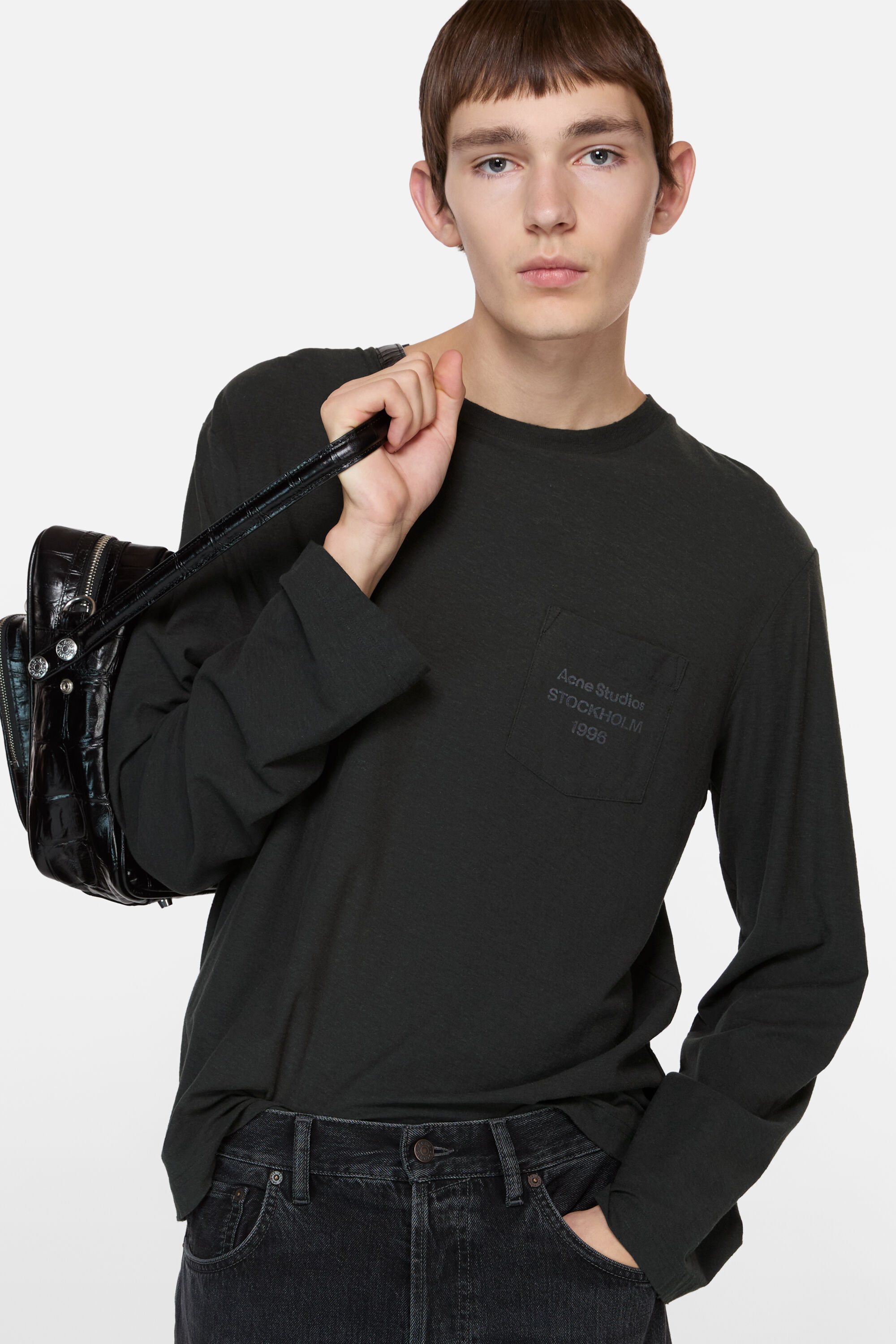 Acne Studios - Logo t-shirt - Relaxed unisex fit - Black