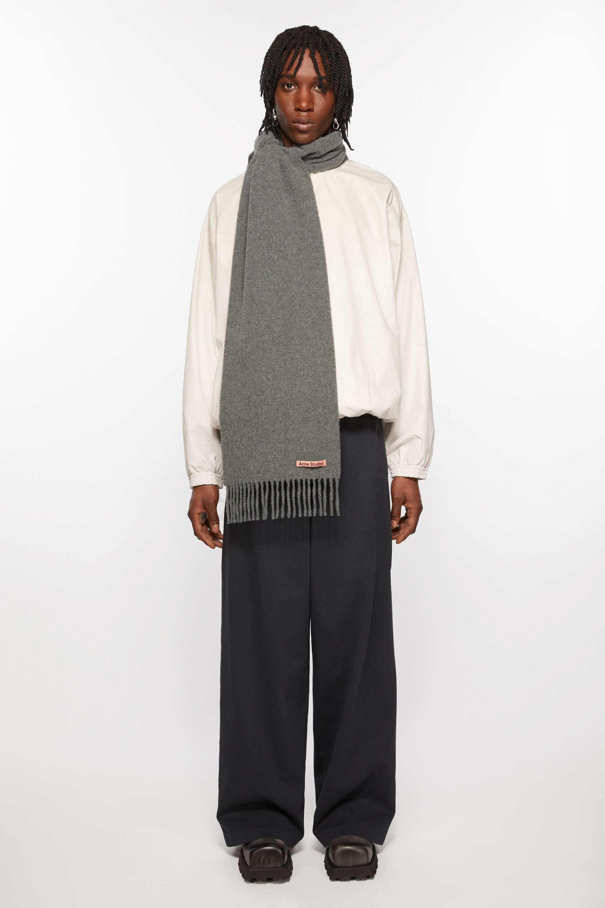 Acne Studios - フリンジウールスカーフ - スキニー - グレーメランジ