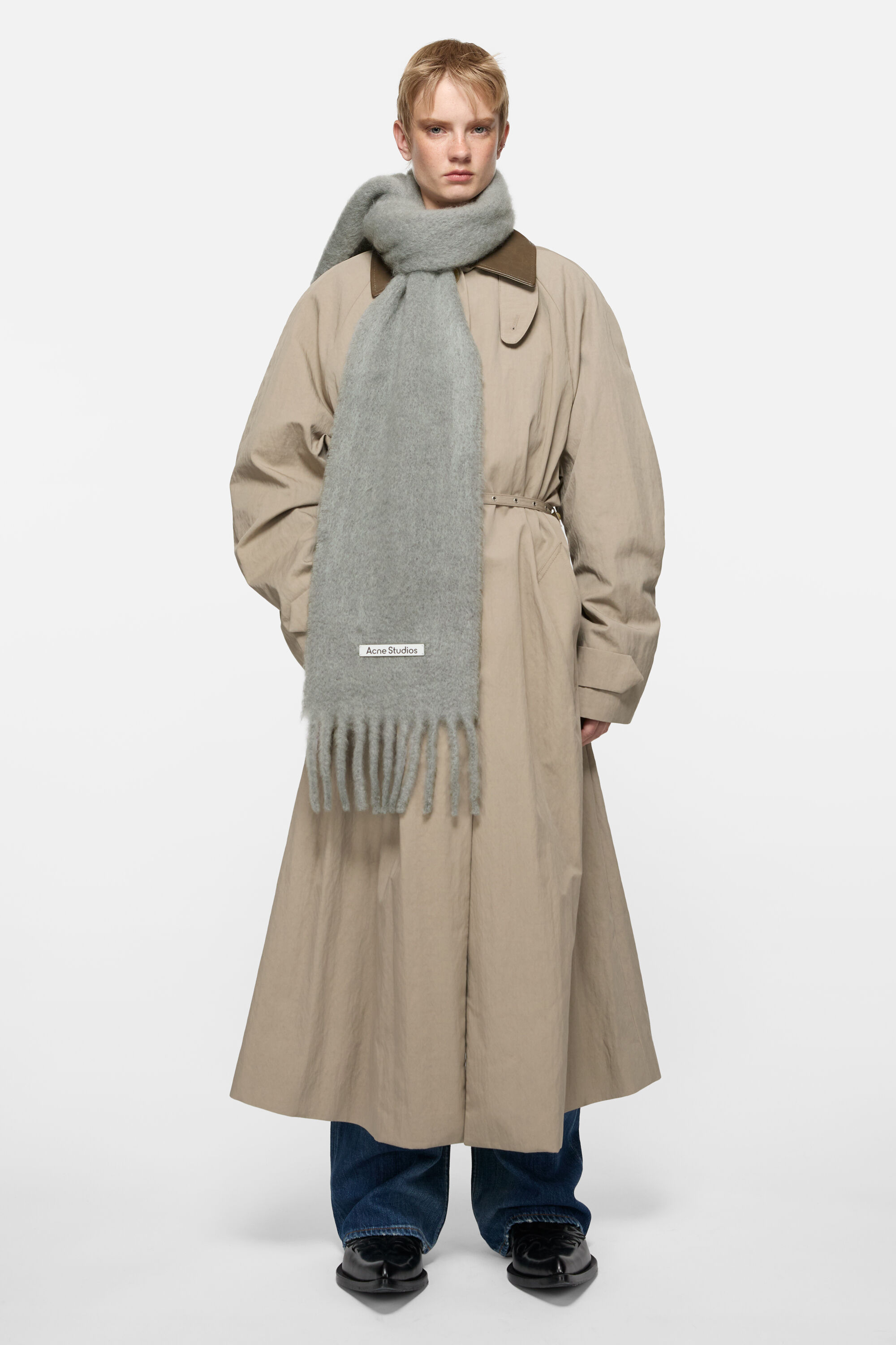Acne Studios - Mohair logo scarf - Grey
