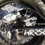 50STUNT製 WR250X/R/F＆YZ250F用デュアルキャリパー｜AxxL