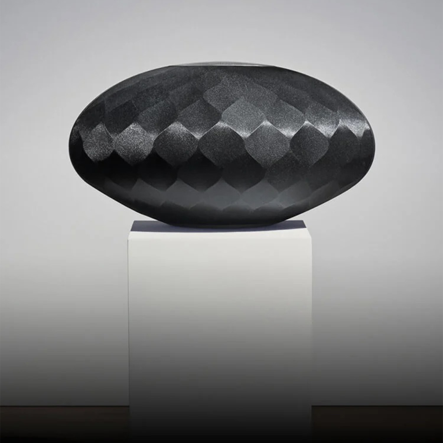 Formation Wedge - Elegant versatile wireless speaker | Bowers