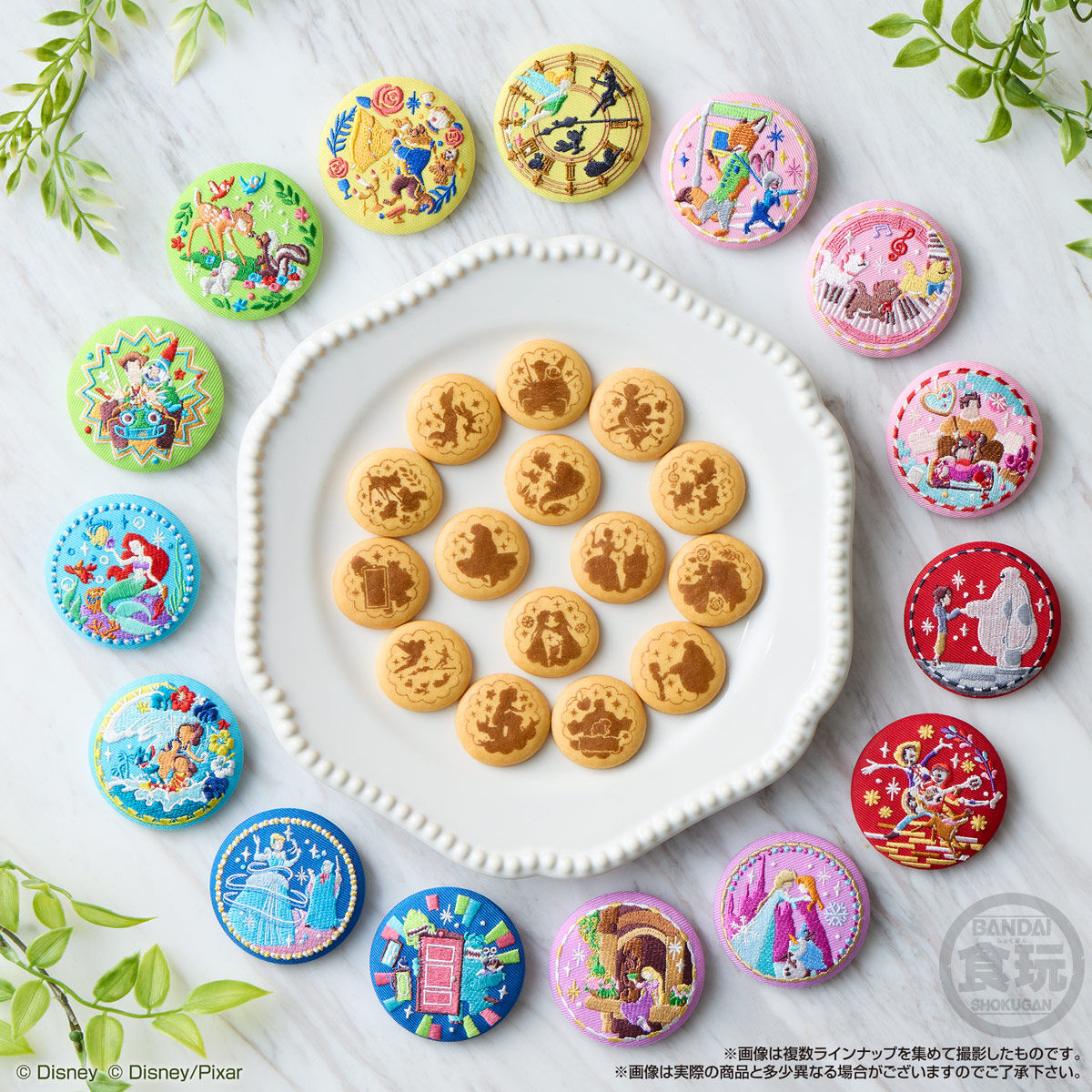 Disney Characters 刺繍缶バッジビスケット2｜発売日：2025年12月22日