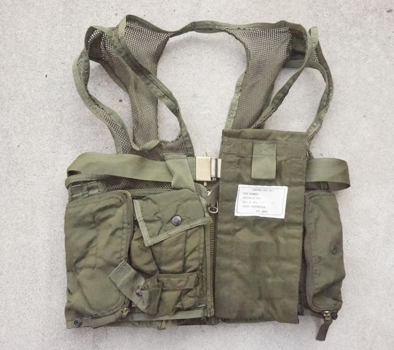 米軍OV-1サバイバルベストSMALL新品 - ミリタリーサープラス キャンプ