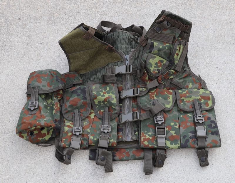 メーカー不明KHS型アサルトベスト ドイツ連邦軍(ドイツ軍)フレクター