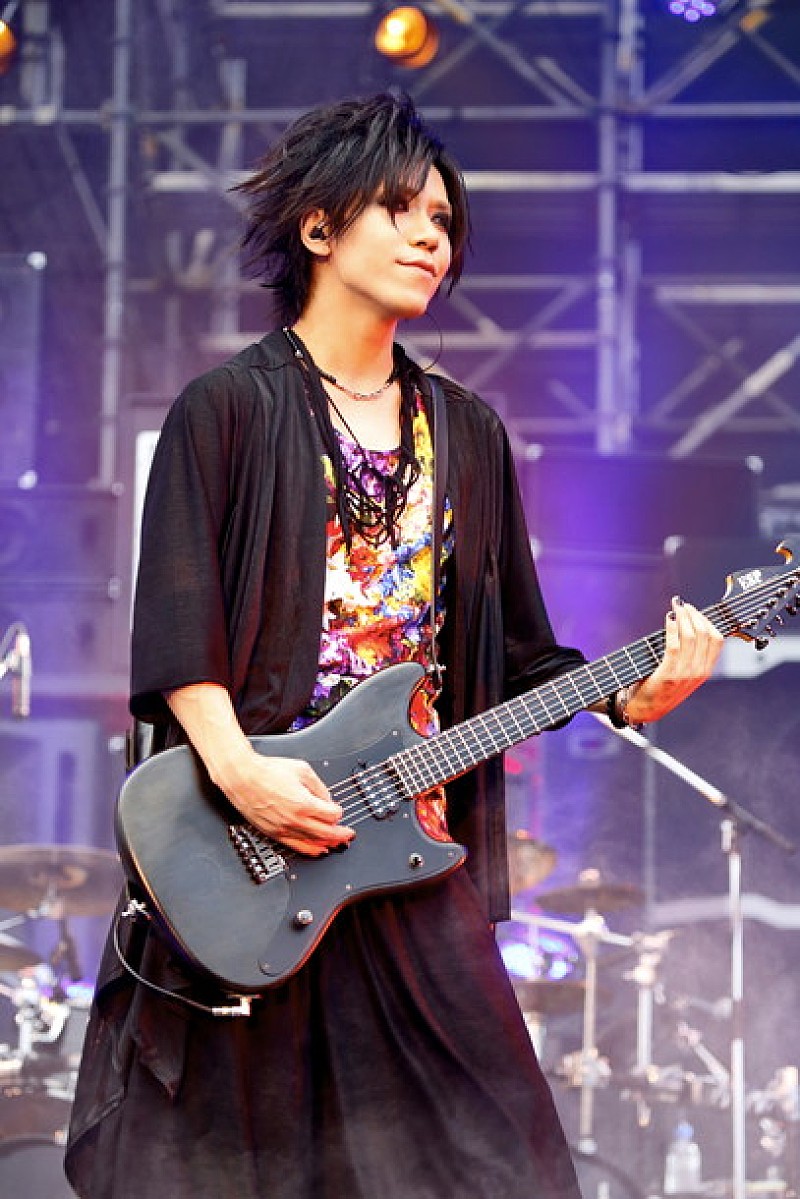 the GazettE 富士の空に花咲かせ、1万人と創造するイカレた景色！ 美し