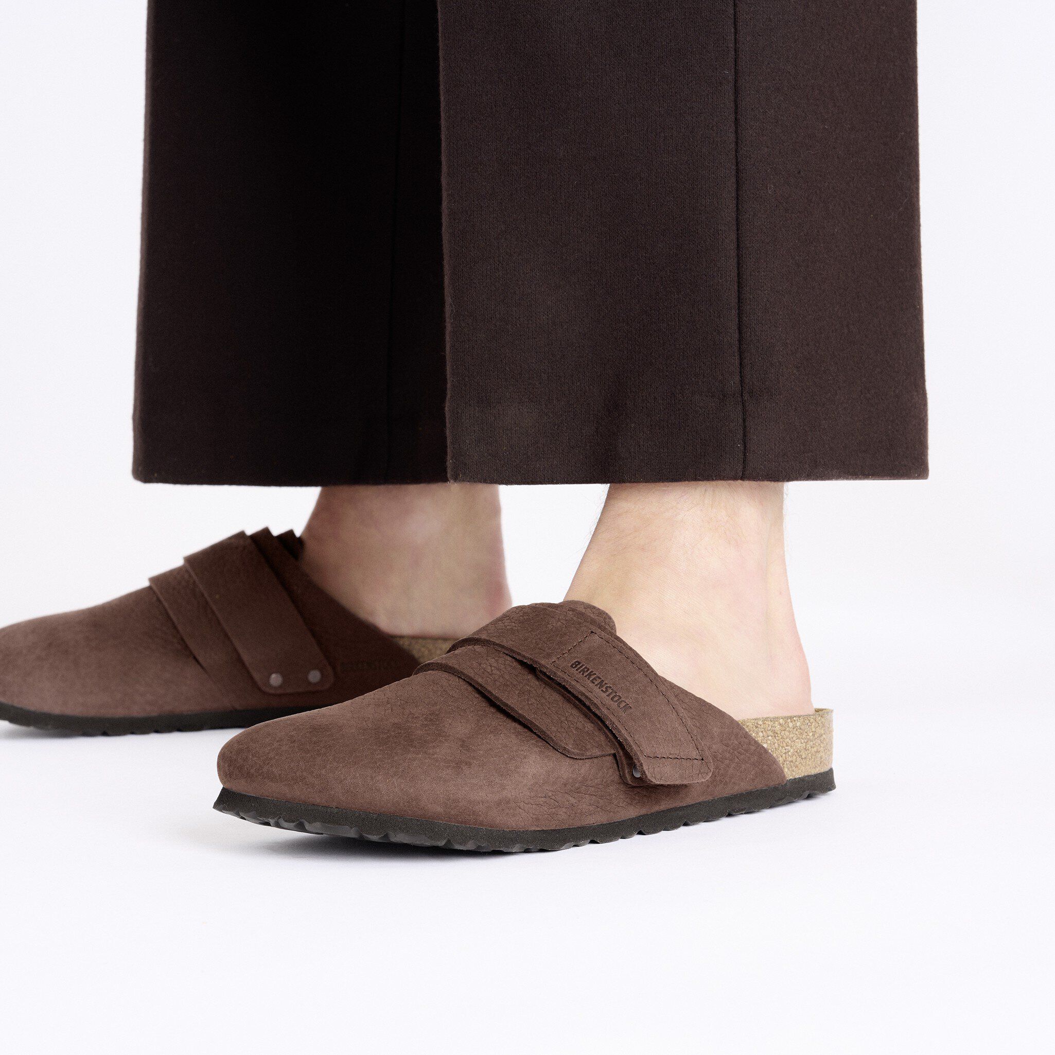 Nagoya Nubuk Leather in Color Desert Buck Roast | BIRKENSTOCK Oman
