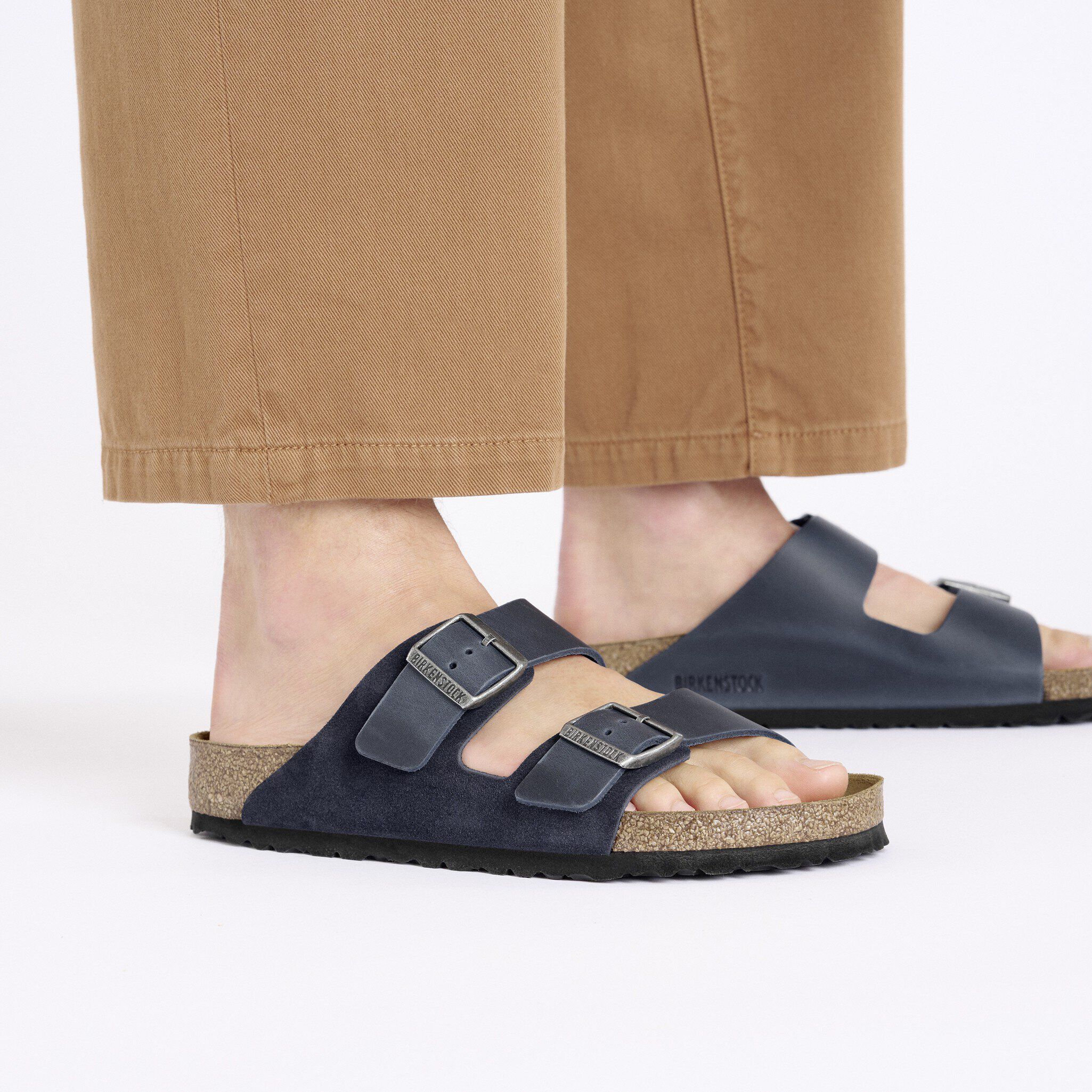 Arizona Mixed Leather in Color Midnight | BIRKENSTOCK KSA