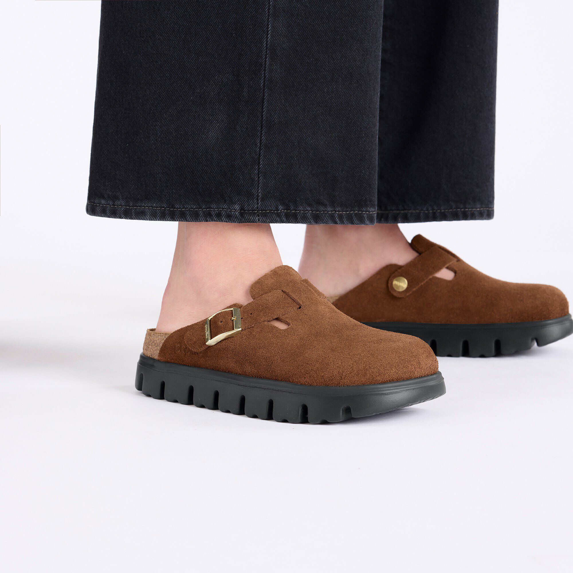 Boston Chunky / ボストン チャンキー」（スエードレザー、ダーク