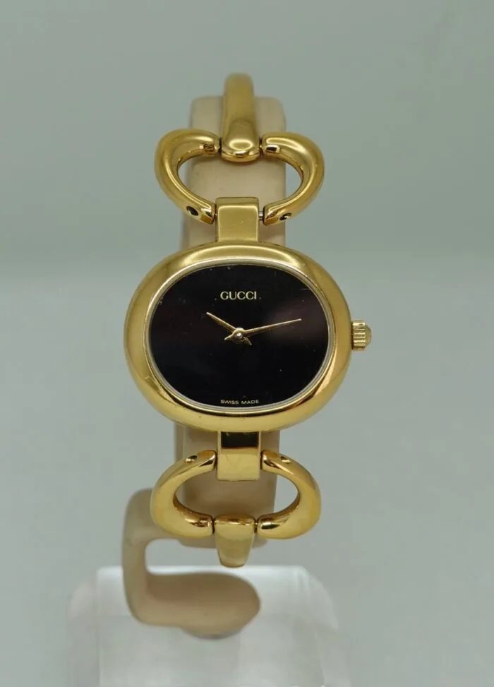 SOLD c1995 Ladies Gucci 1600L with box - Birth Year Watches