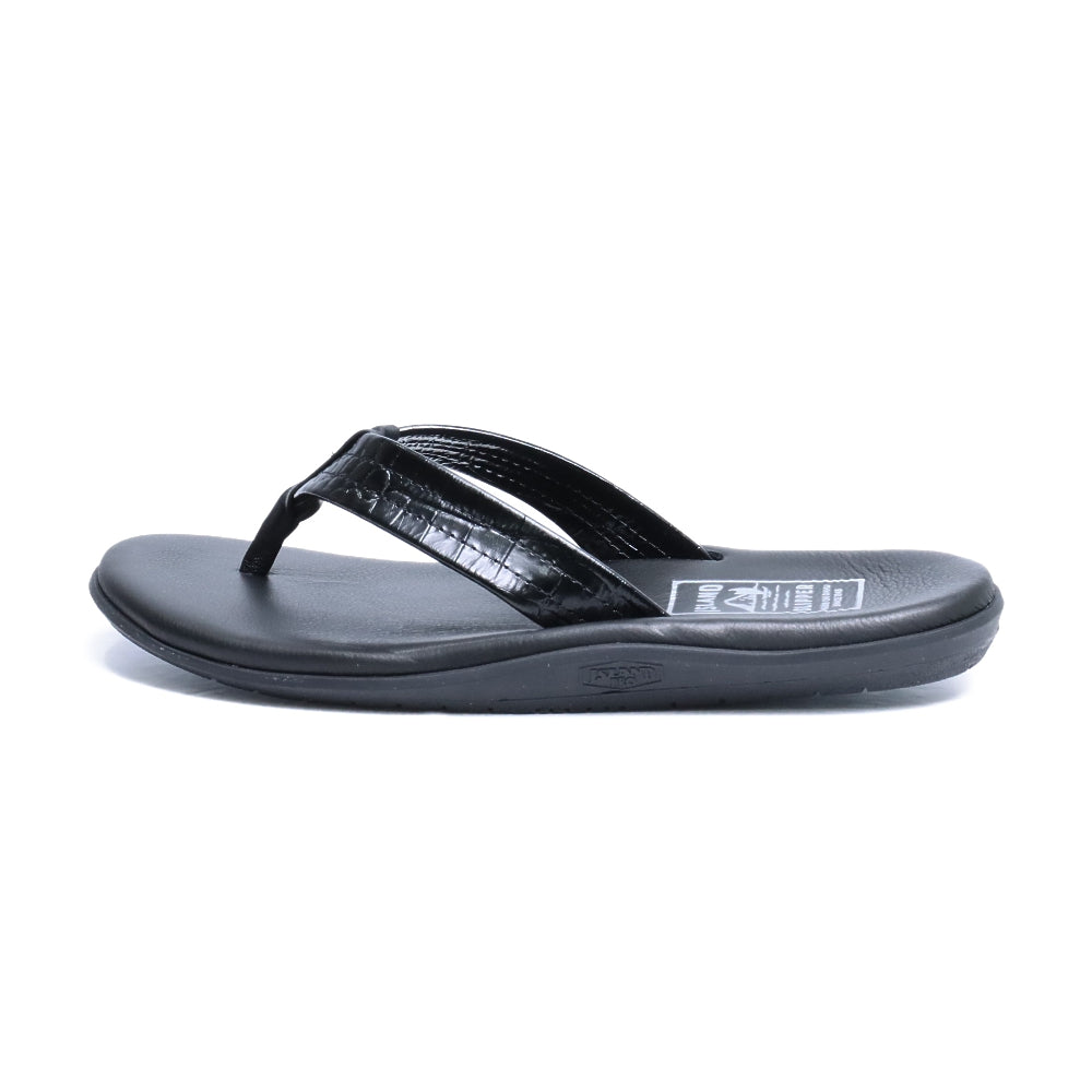サンダル | PB202S / BLACK × BARC BLACK (EMBOSSED LEATHER) - ISLAND