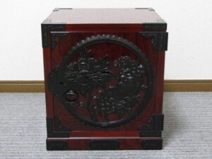 岩谷堂箪笥 4段整理箪笥 | 骨董品買取・和楽器買取 五宝堂