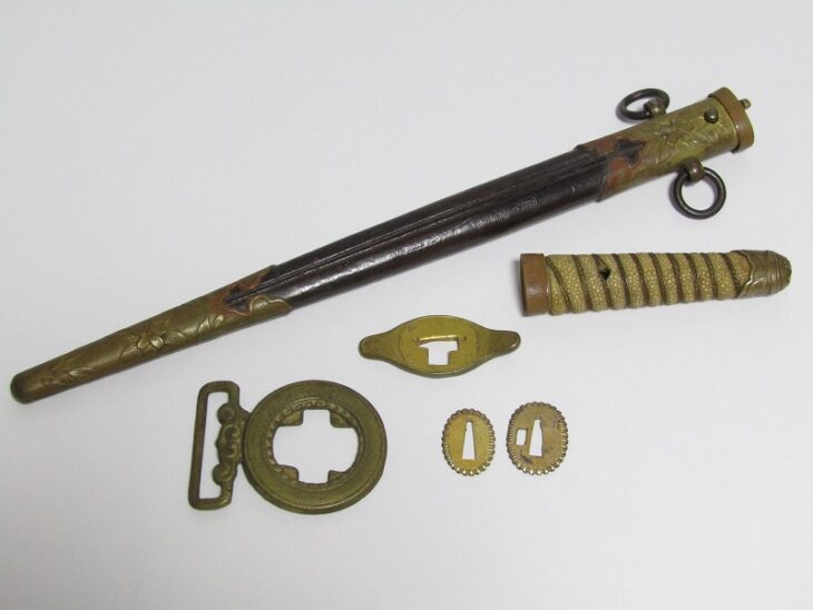 旧日本軍 大日本帝国海軍 短剣 拵え | 骨董品買取・和楽器買取 五宝堂
