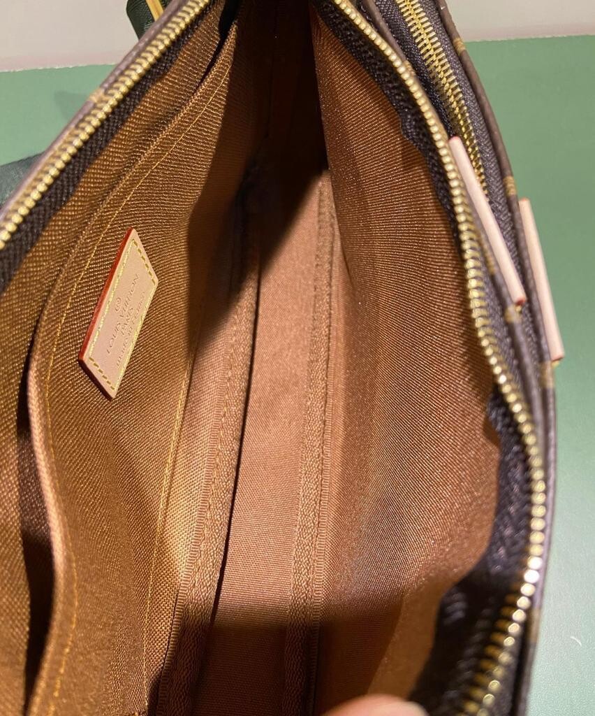 BOLSA LOUIS VUITTON MULTI POCHETTE ACCESSOIRES ALÇA VERDE - Bolsas