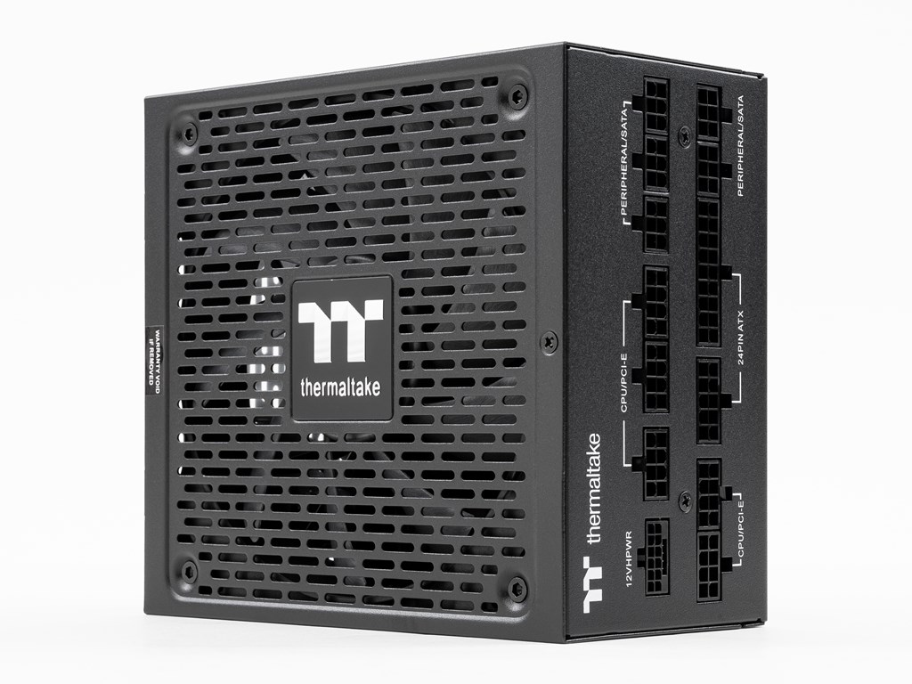 TOUGHPOWER_GF3_1350W_PCIE5_01.jpg