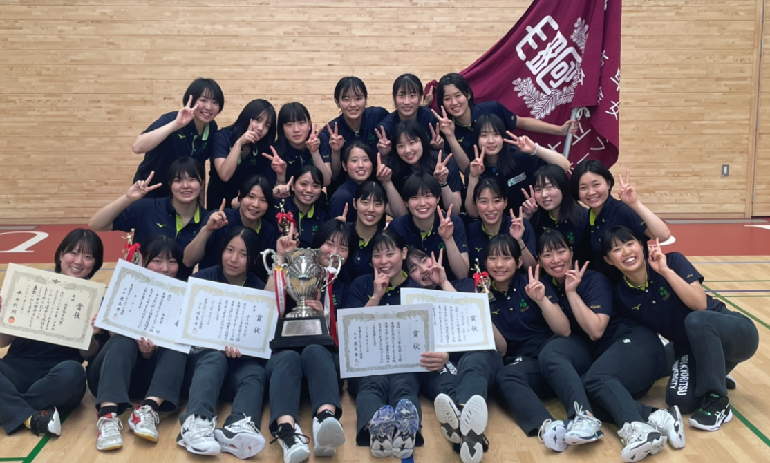 女子バレーボール部〔強化指定クラブ〕 | クラブ・同好会 | 学生生活