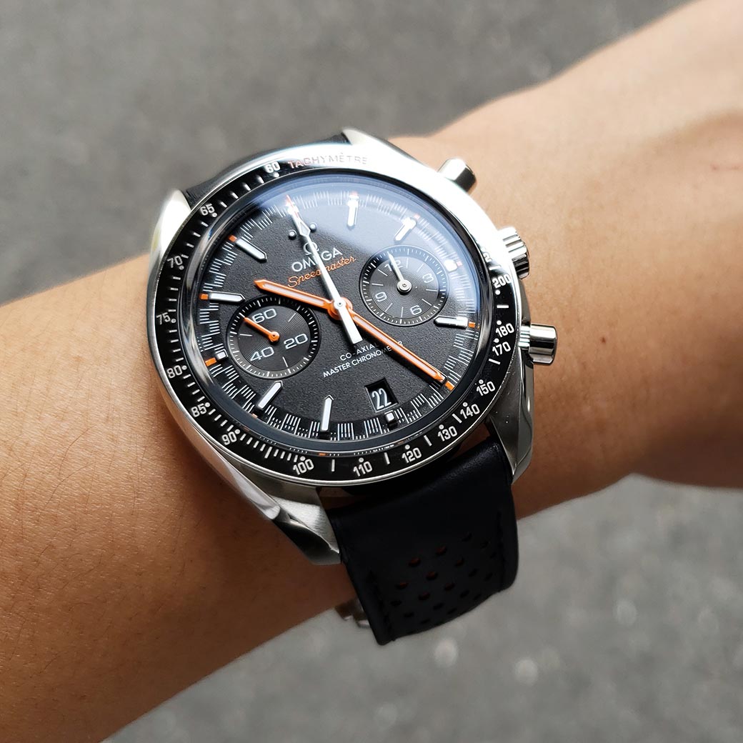 オメガ(OMEGA) スピードマスター レーシング 44.25MM 329.32.44.51